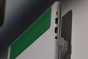 Chromebook 11 USB ports